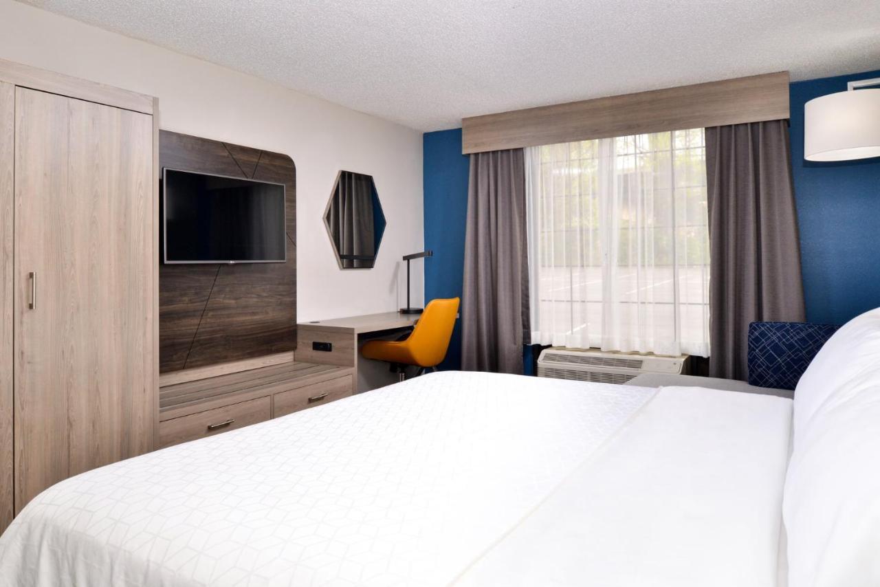 Hotel Express Medical Ctr Area